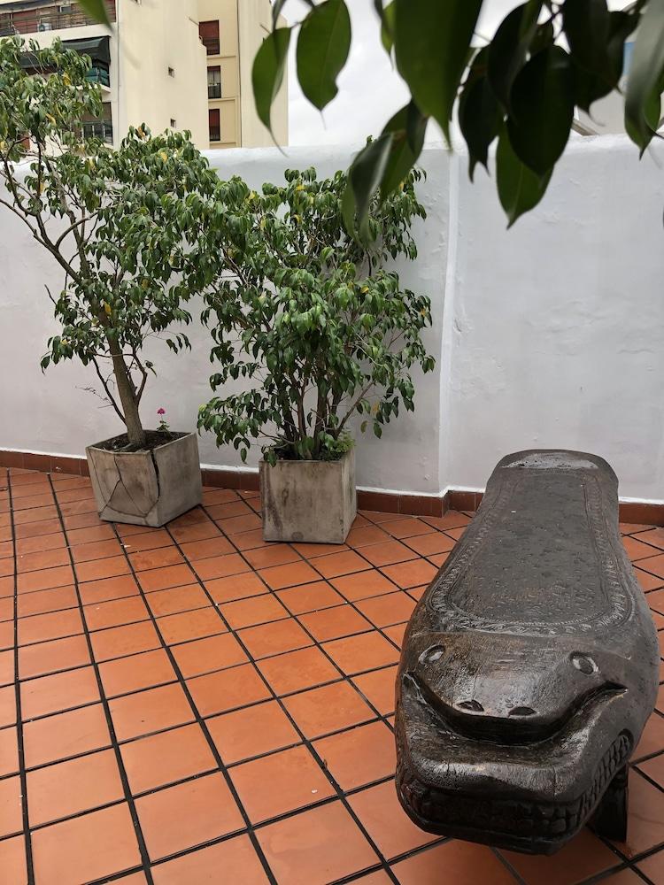 Hostel Inn Buenos Aires Exterior photo